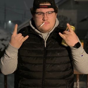 Meet your Posher, Brandon